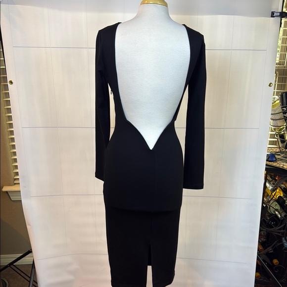 Lulu's Black Long Sleeve Backless Bodycon Cocktail Dress, Medium - Picture 2 of 5